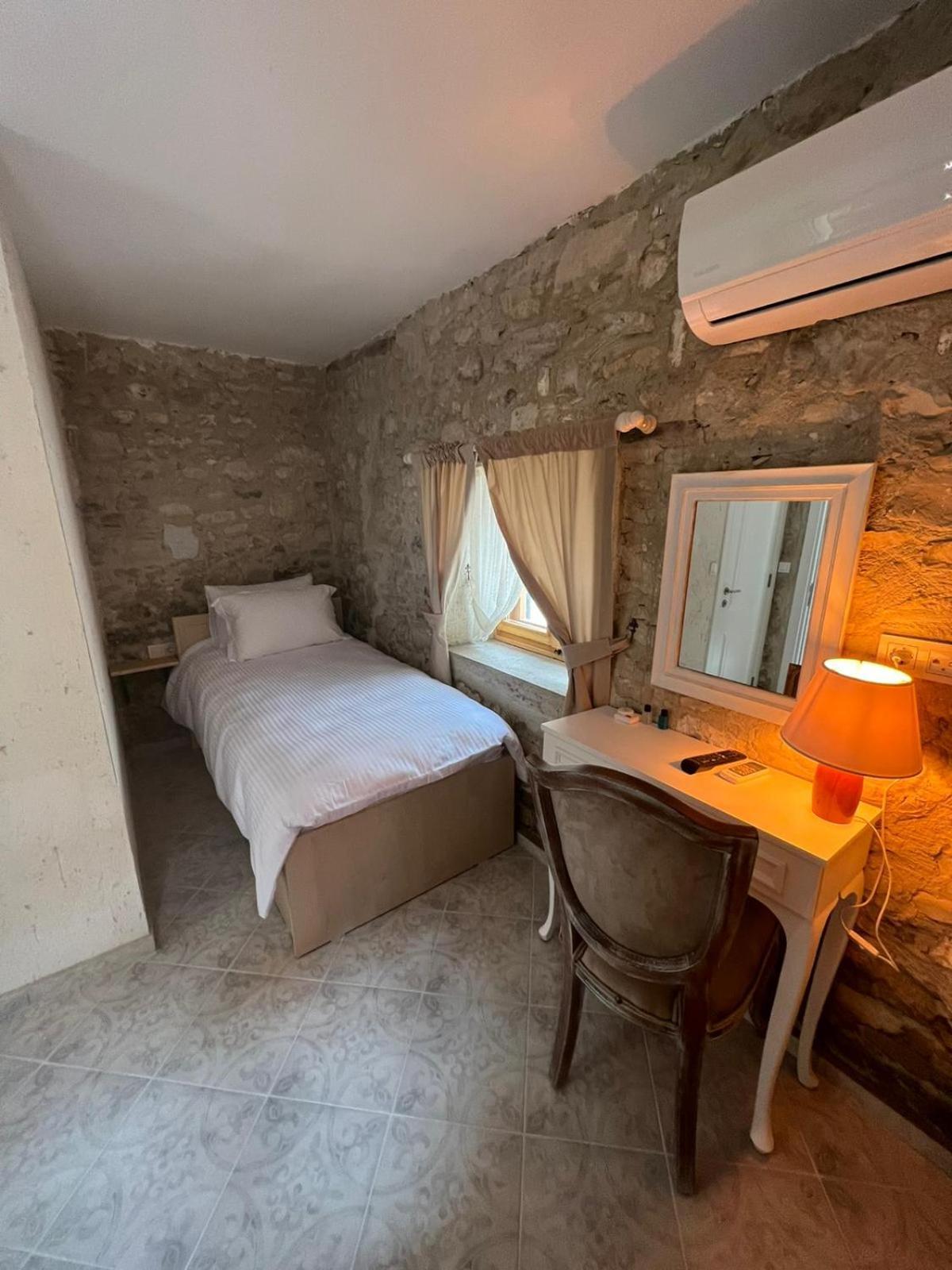 Hotel Kugu *