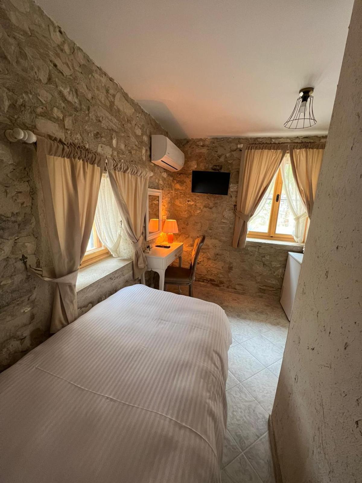 Kugu Hotel Urla